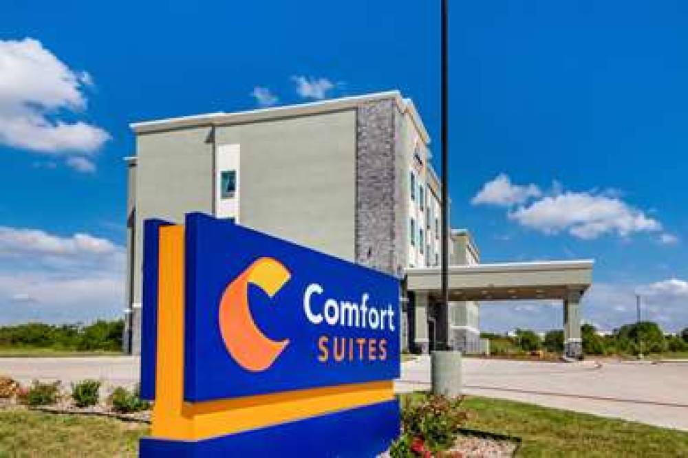 Comfort Suites Desoto Dallas South