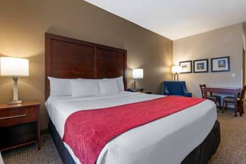 Comfort Suites Downtown Sacramento 5