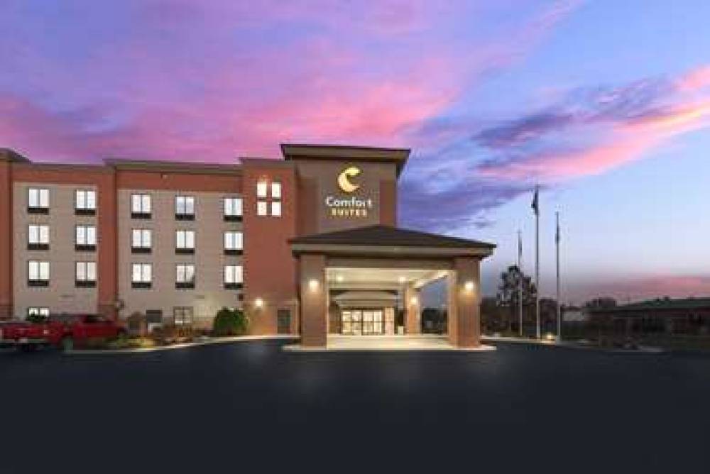 Comfort Suites East Broad At 270 7