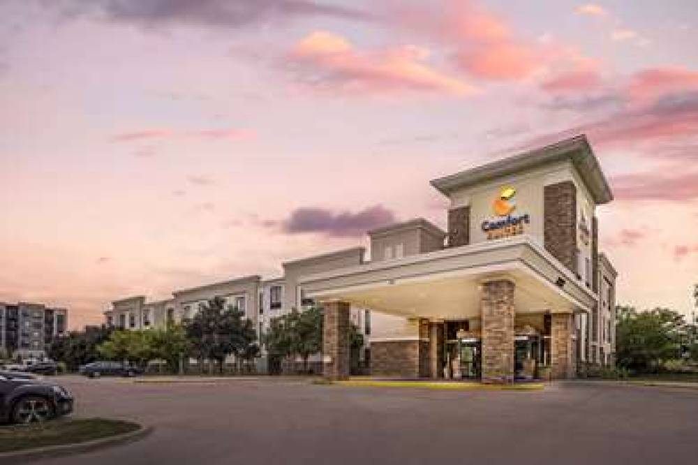 Comfort Suites East