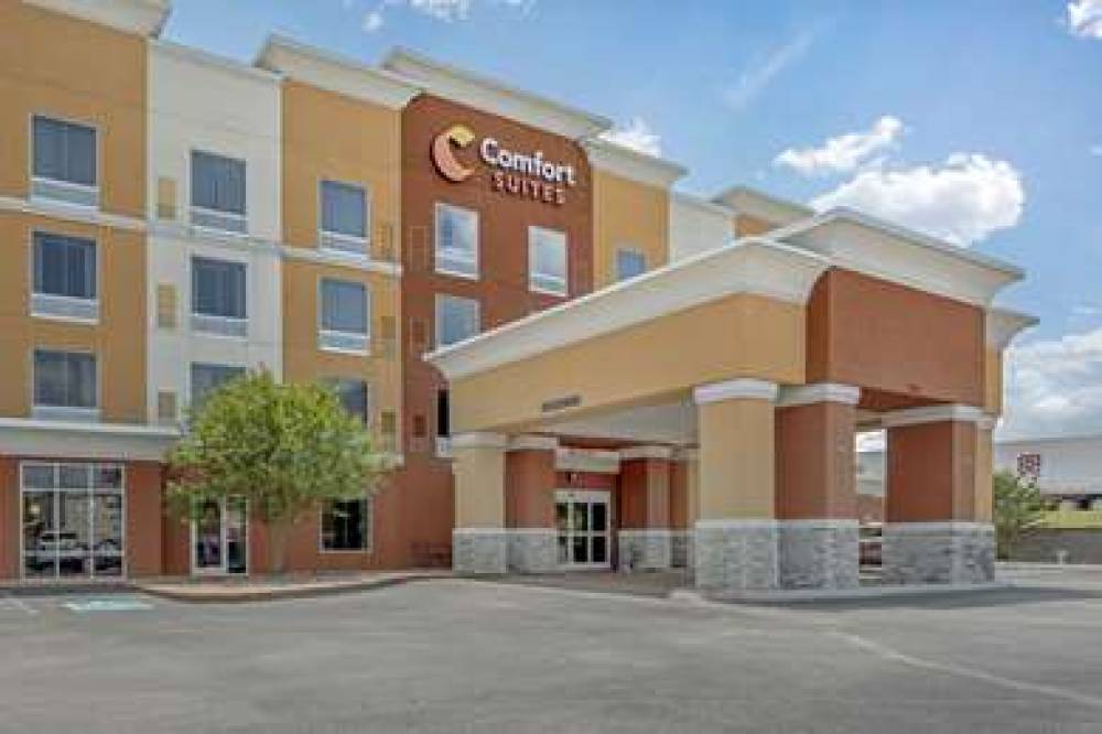 Comfort Suites East