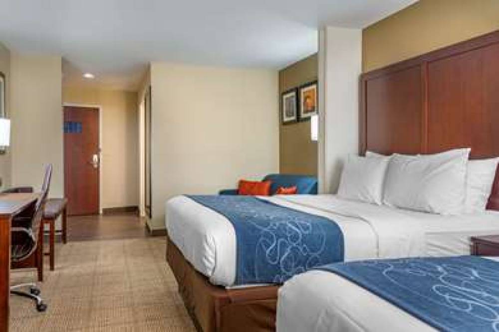 Comfort Suites Gateway 10