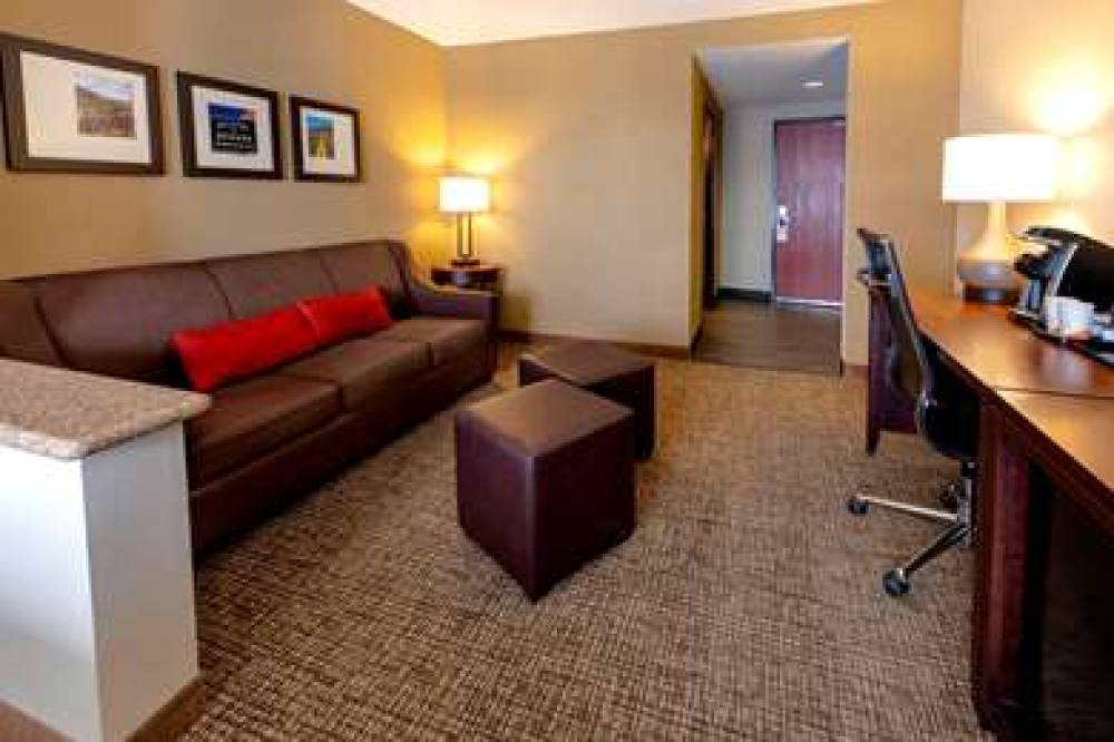 COMFORT SUITES GOODYEAR-WEST PHOENI 9