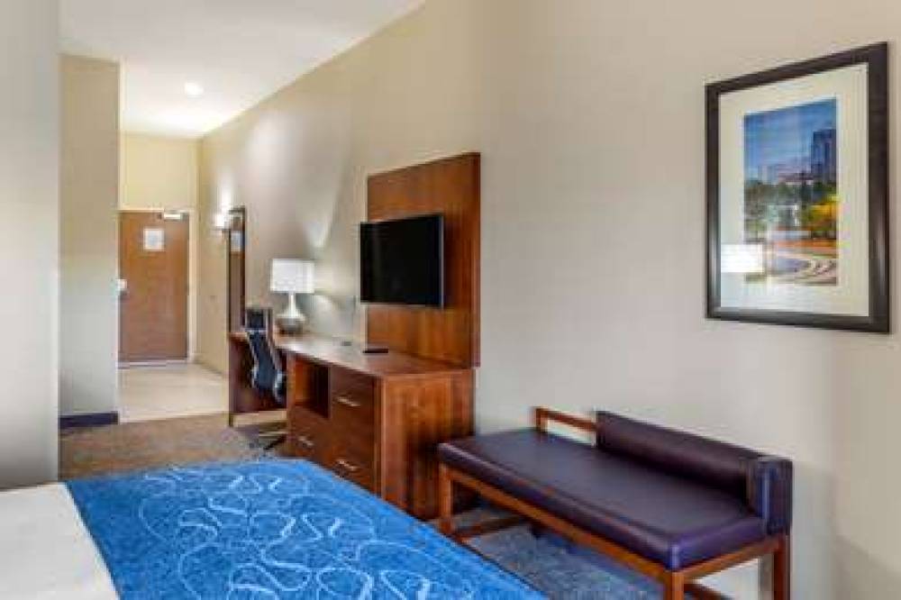 COMFORT SUITES GREENSBORO-HIGH POIN 7