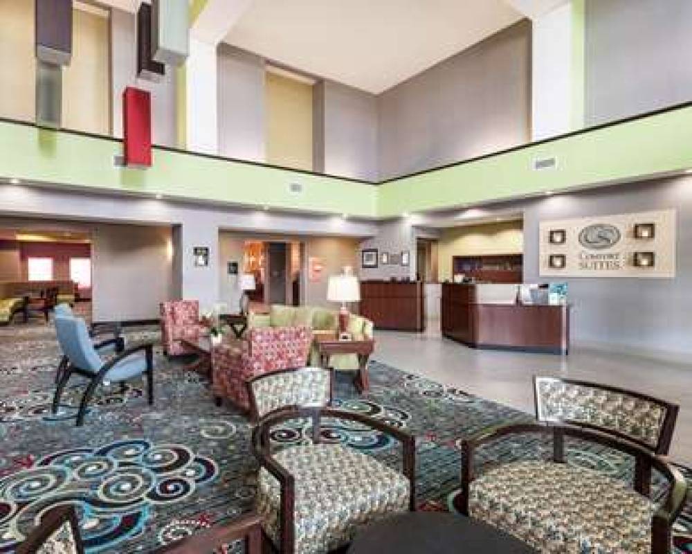 Comfort Suites Greenville 7