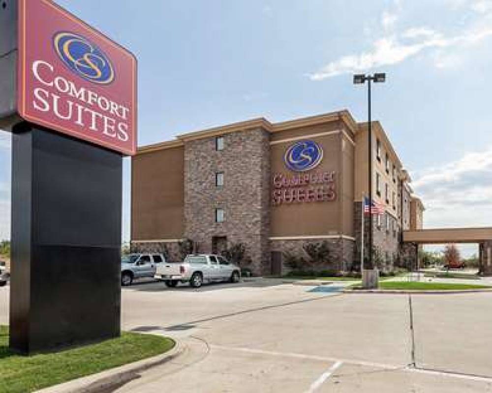 Comfort Suites Greenville 2