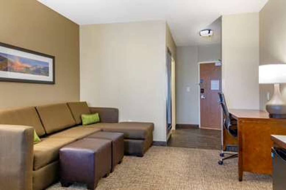 Comfort Suites Helena Airport 6