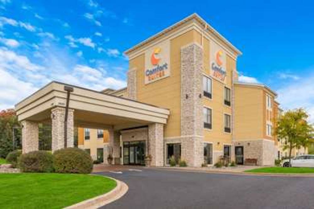 Comfort Suites Hudson I-94 3