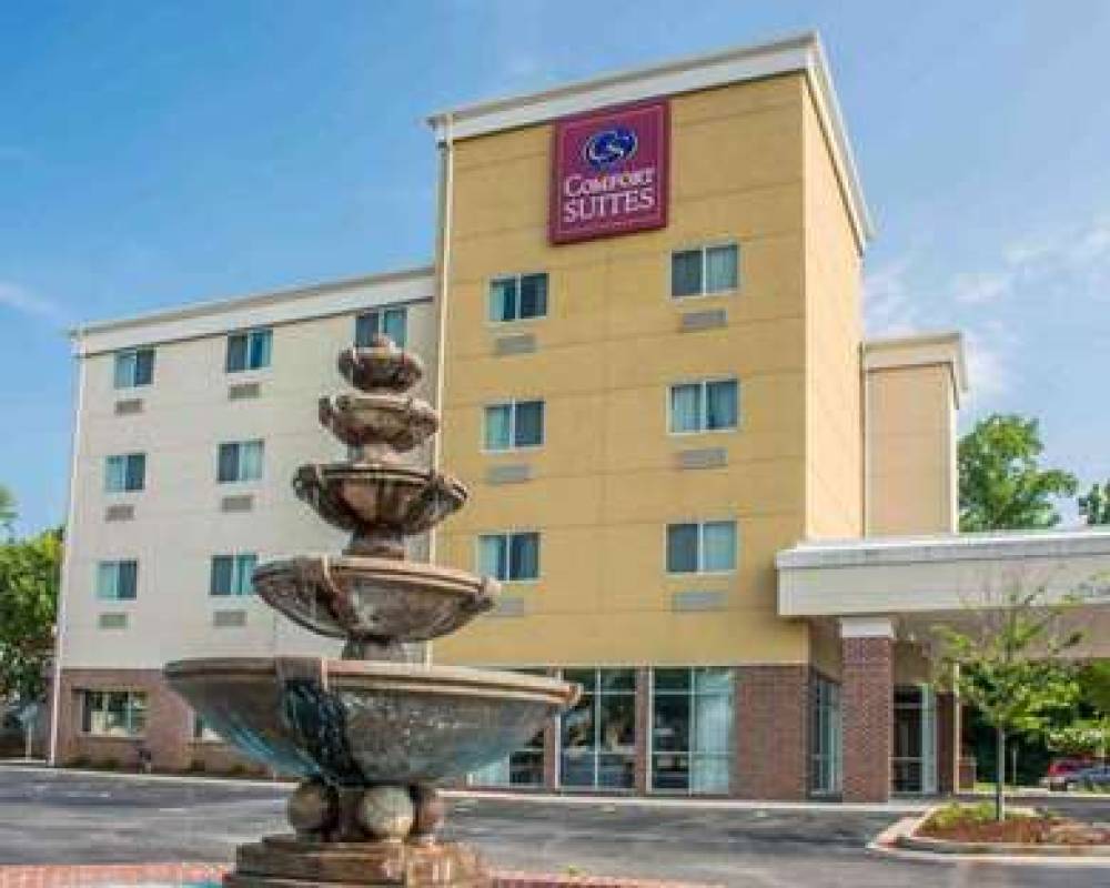 Comfort Suites Huntsville 2