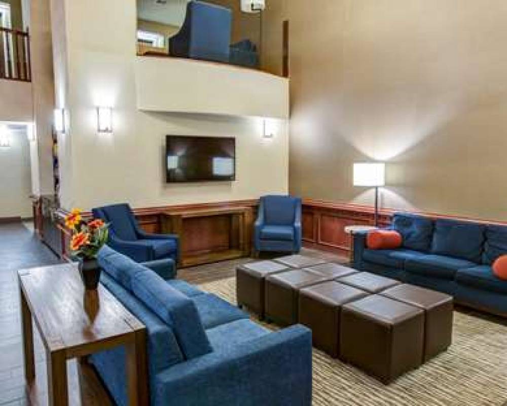 Comfort Suites Idabel 6