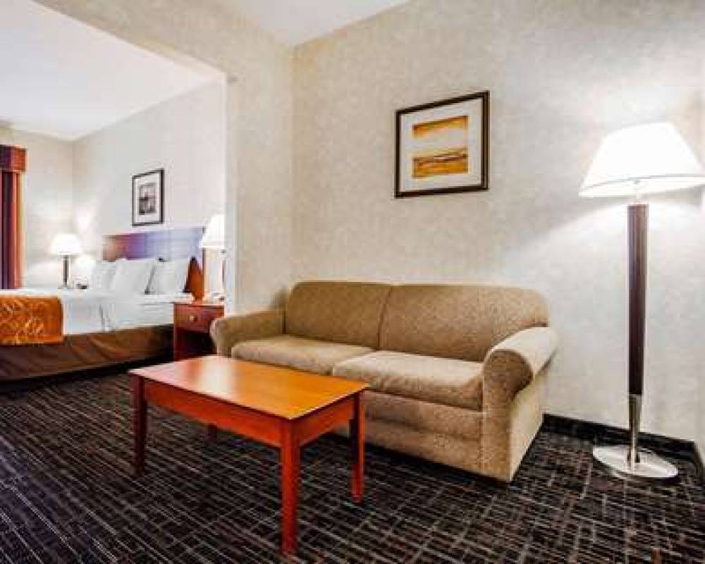 Comfort Suites Independence - Kansas City 6