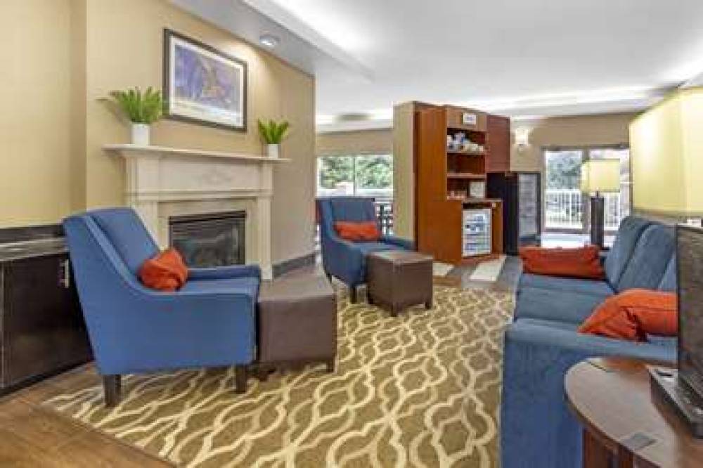 Comfort Suites Inn At Ridgewood Farm 6