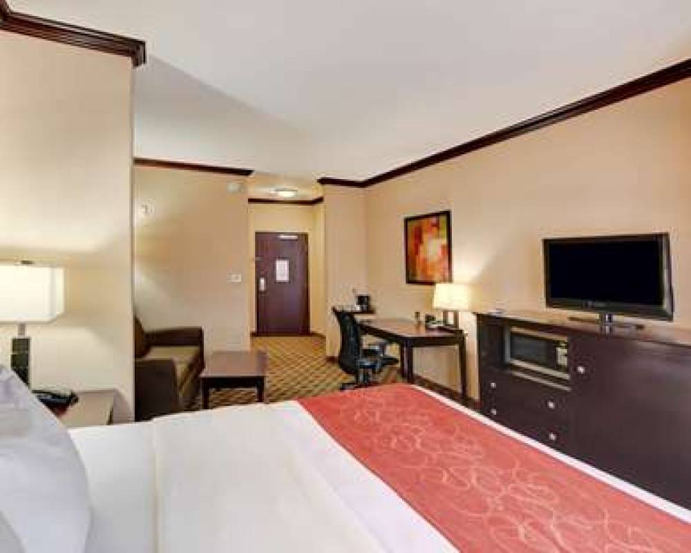 Comfort Suites Kilgore 8