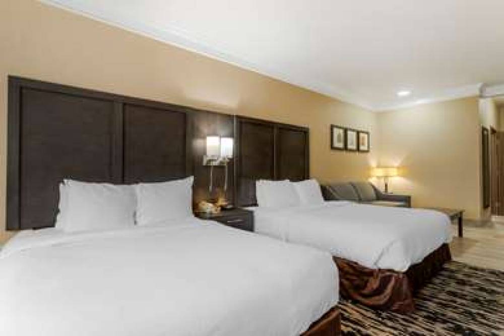 Comfort Suites Kingwood Houston North 9