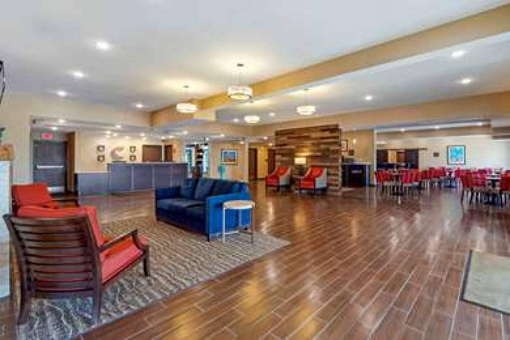 Comfort Suites La Vista - Omaha 5