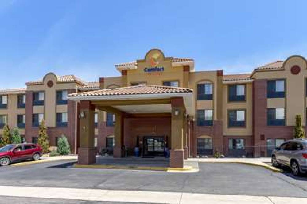 Comfort Suites Lakewood - Denver 1