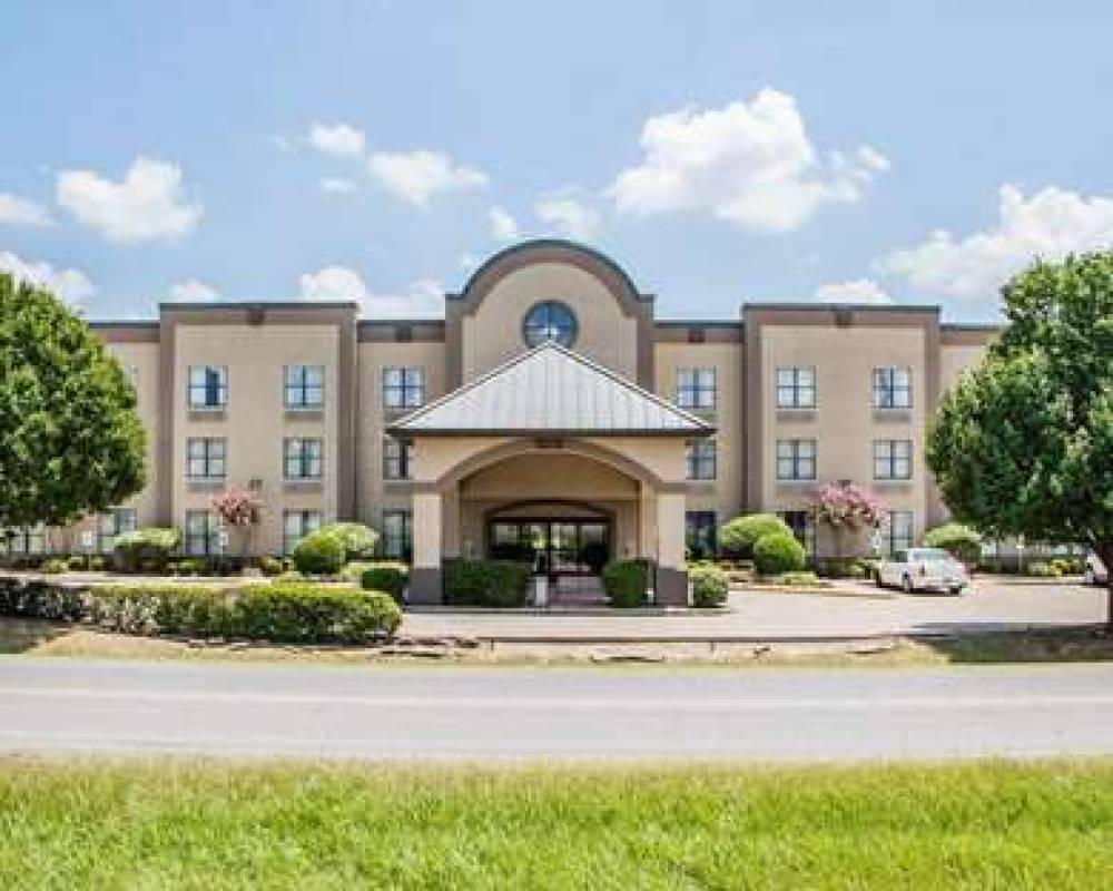 Comfort Suites McAlester 1