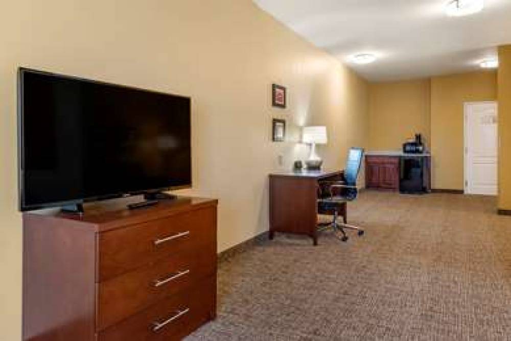 Comfort Suites Montgomery East Monticello Dr 9