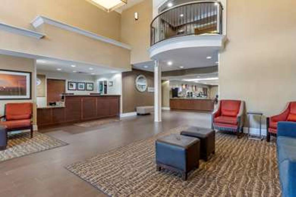 Comfort Suites Myrtle Beach Central 8