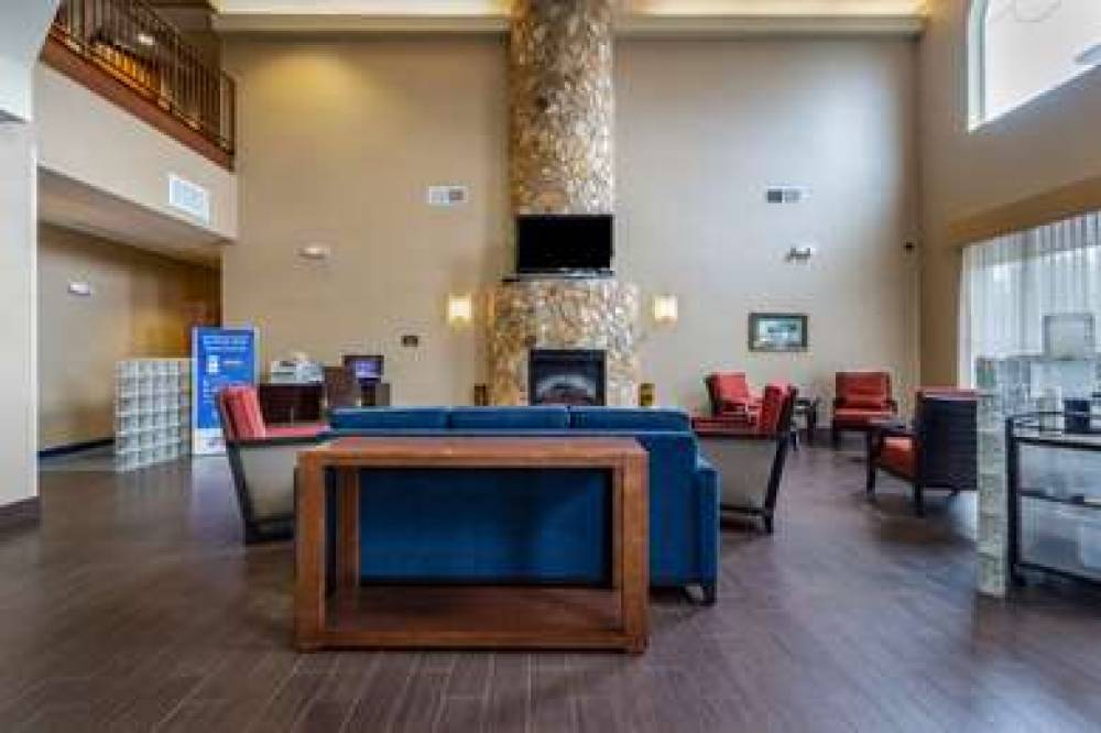 Comfort Suites Near Gettysburg Battlefield Visitor Center 9