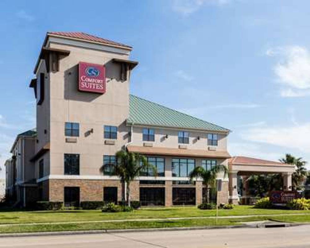 Comfort Suites Near NASA - Clear Lake 1