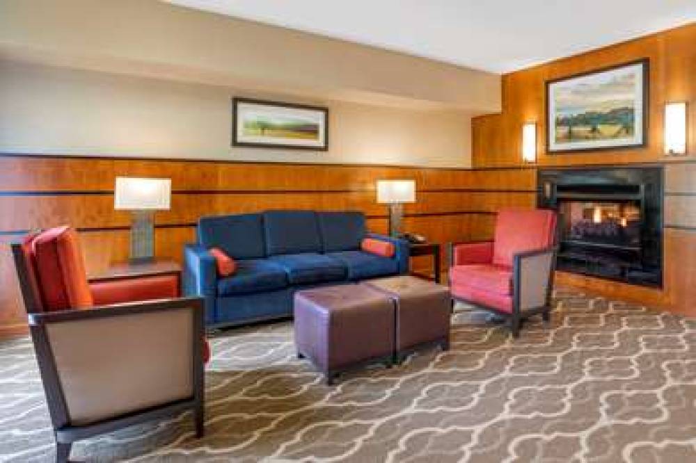 Comfort Suites North