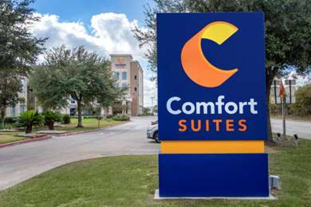 COMFORT SUITES NORTHWEST HOUSTON AT 1