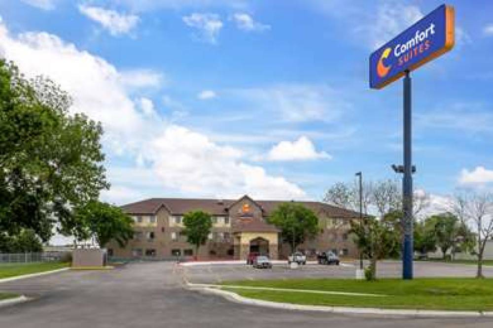 Comfort Suites Omaha East-Council Bluffs 2