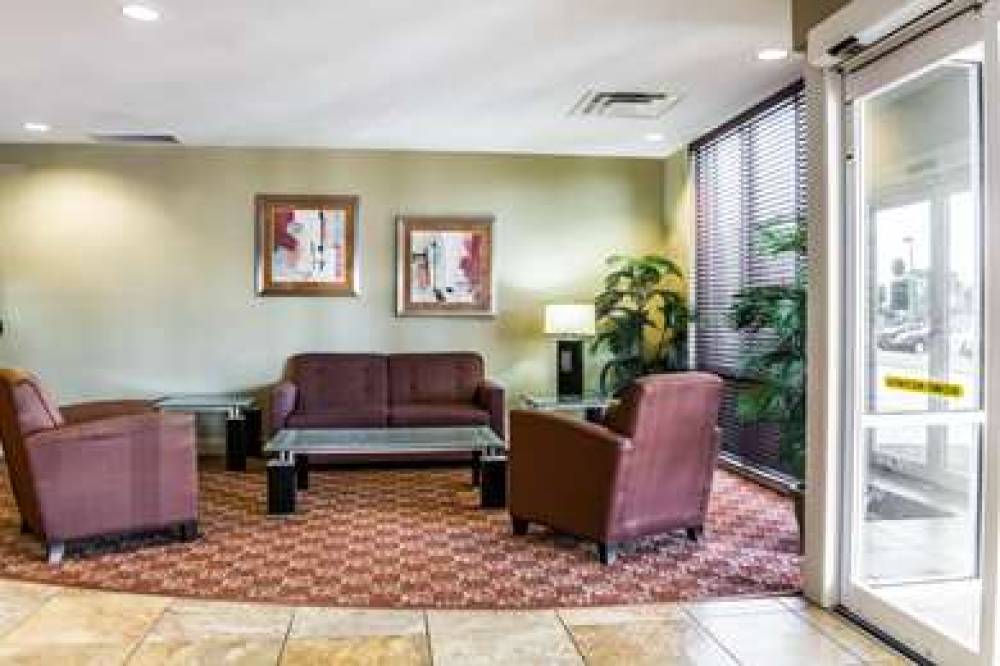 Comfort Suites Palm Bay - Melbourne 10