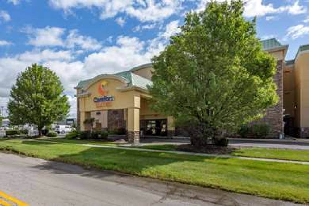 Comfort Suites Perrysburg - Toledo South 1