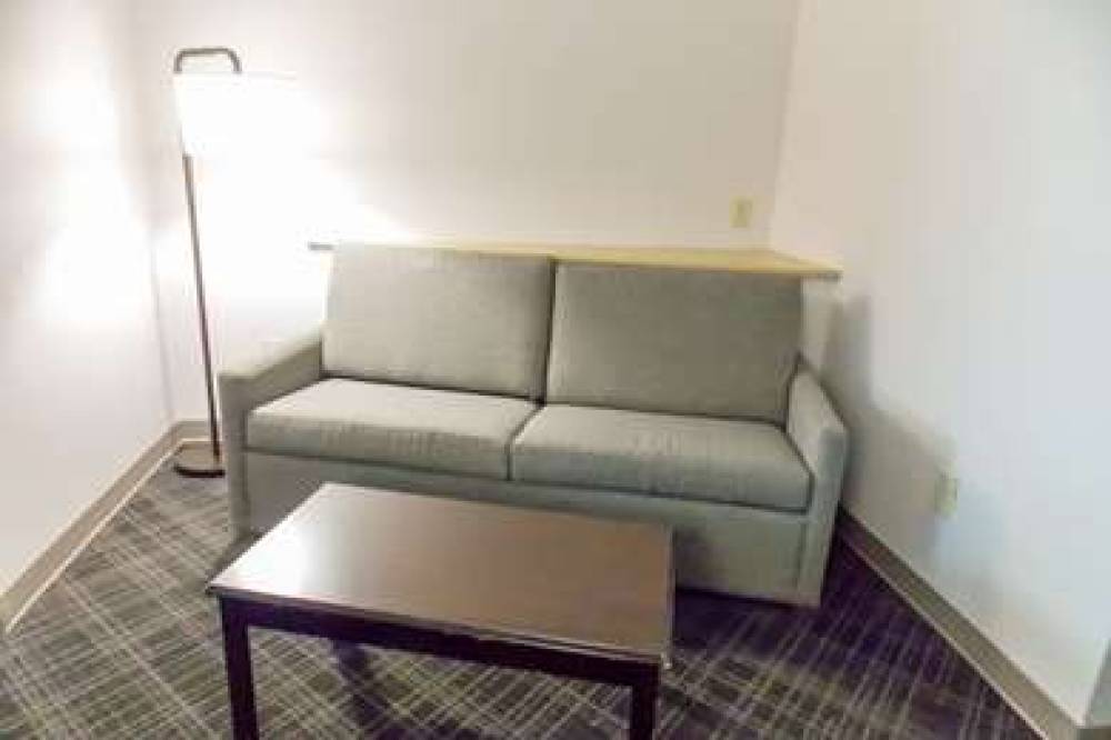 Comfort Suites Salem-Roanoke I-81 5