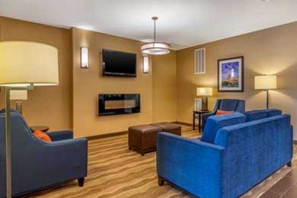 Comfort Suites San Antonio North - Stone Oak 7