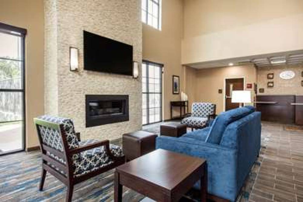 COMFORT SUITES - SOUTH AUSTIN 3