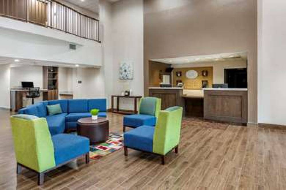 Comfort Suites Southpark 6