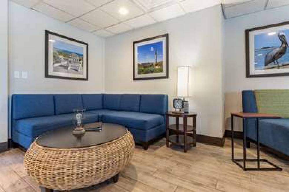 Comfort Suites Southport - Oak Island 8