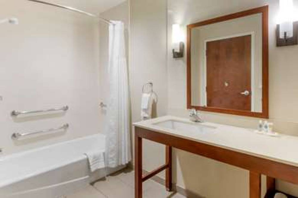 COMFORT SUITES ST GEORGE 8