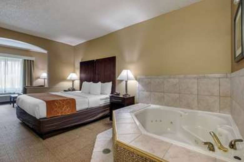 Comfort Suites The Colony - Plano West 4