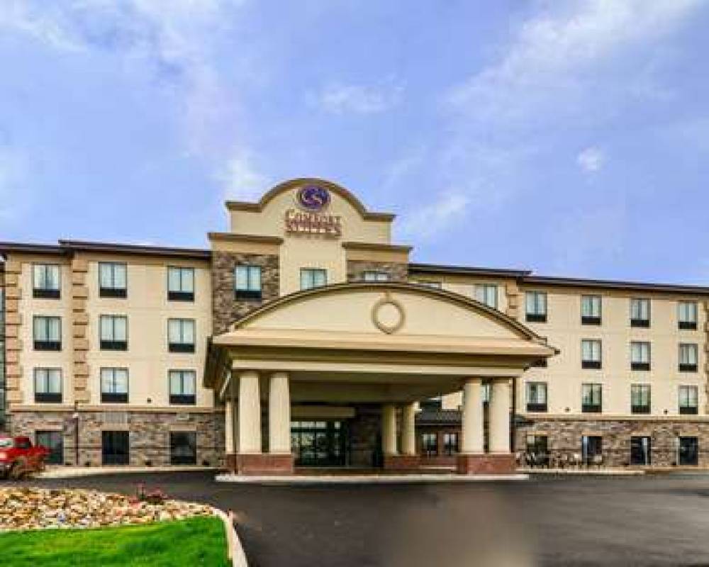 COMFORT SUITES UNIONTOWN 1