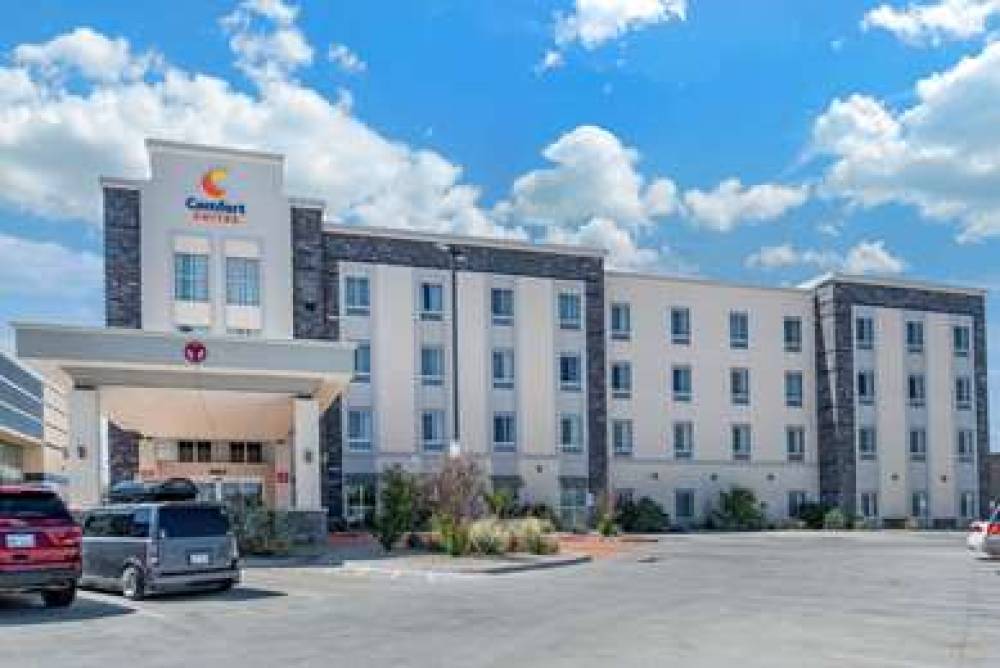 COMFORT SUITES UNIVERSITY 1