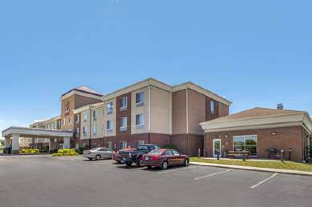 Comfort Suites Urbana Champaign, University Area 2