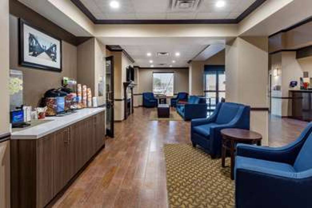 Comfort Suites Waco Near University Area 5