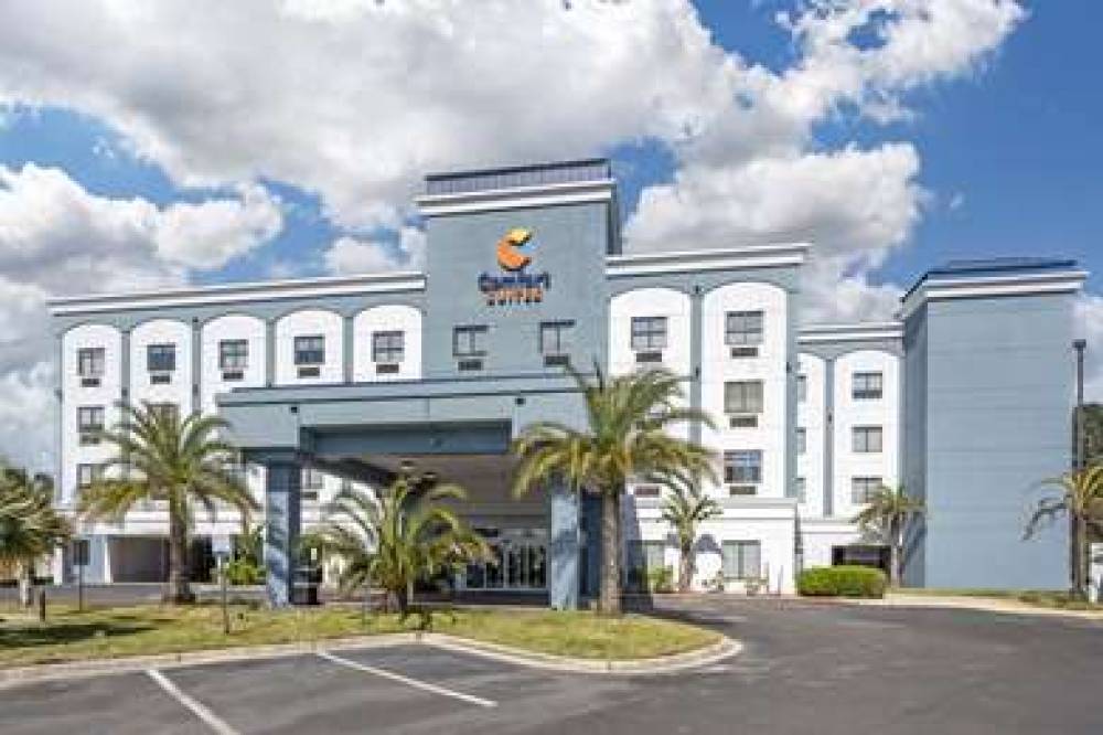 Comfort Suites West Jacksonville 1