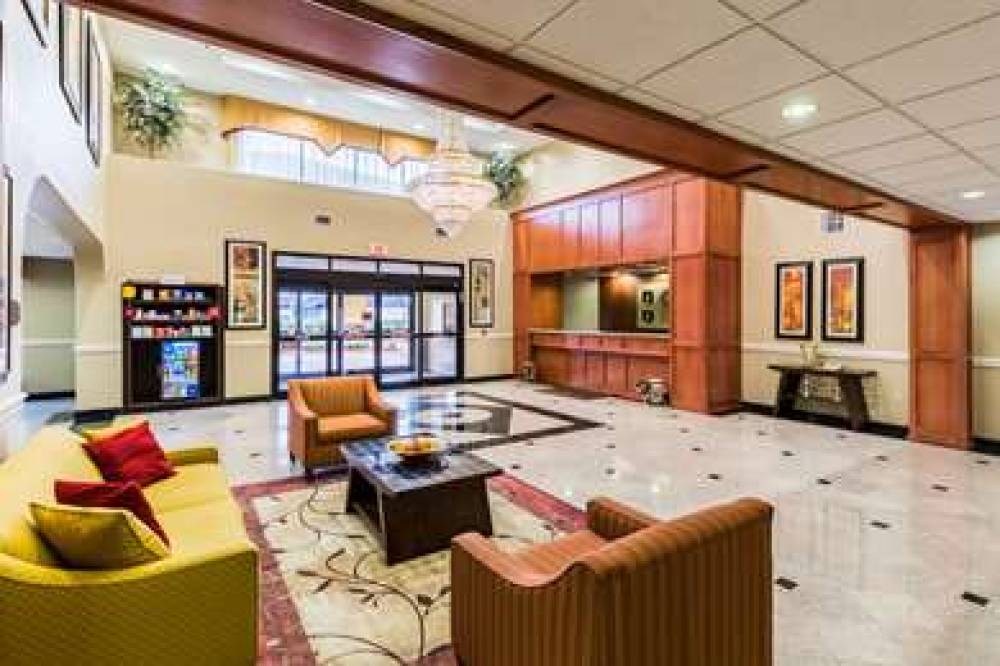 Comfort Suites Westchase 4