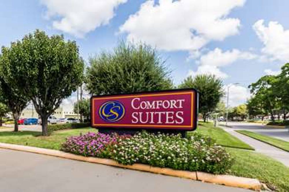 Comfort Suites Westchase 2