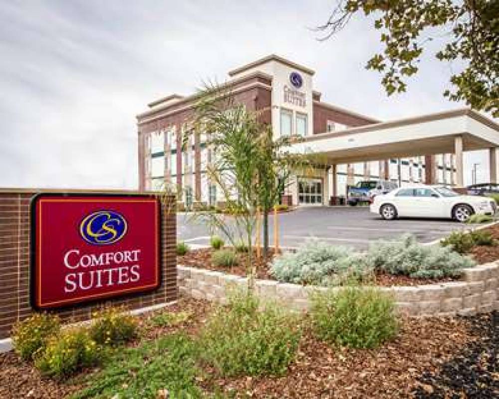 COMFORT SUITES WOODLAND - SACRAMENT 1