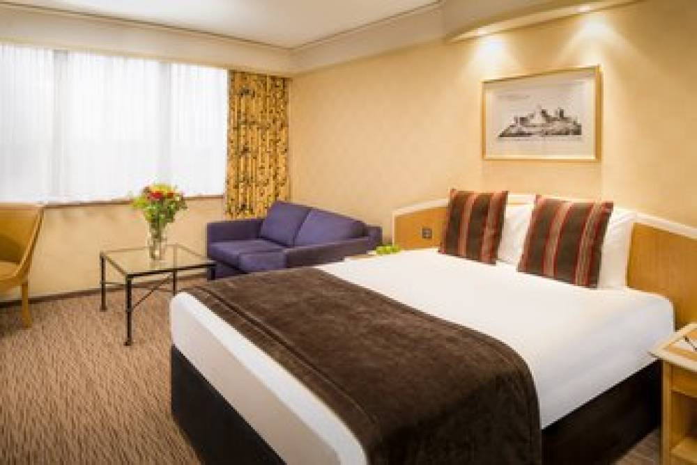 COPTHORNE SLOUGH/WINDSOR HOTEL 7