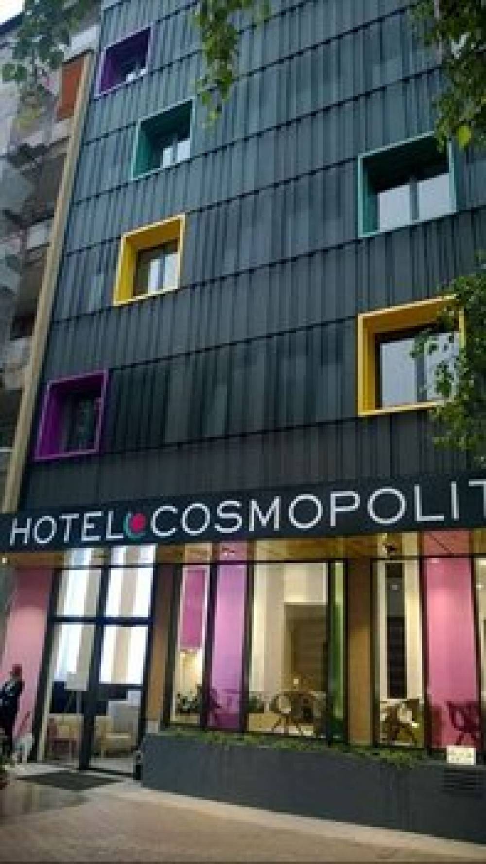 Cosmopolit Hotel