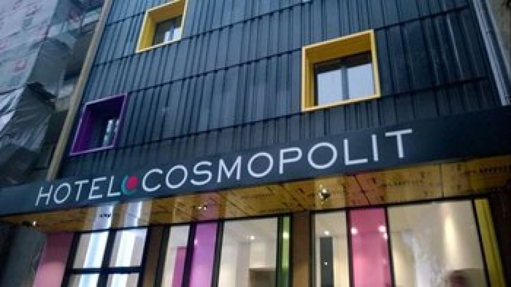 COSMOPOLIT HOTEL 1