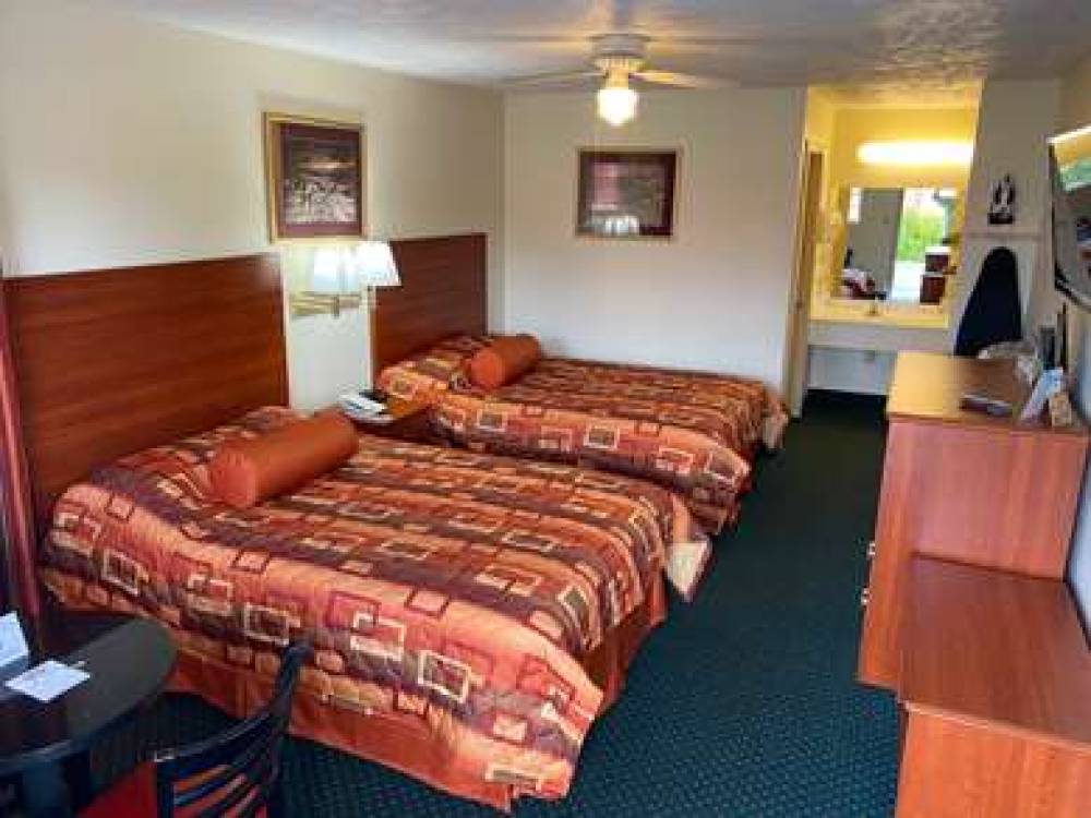 COUNTRY HEARTH INN AND SUITES 6