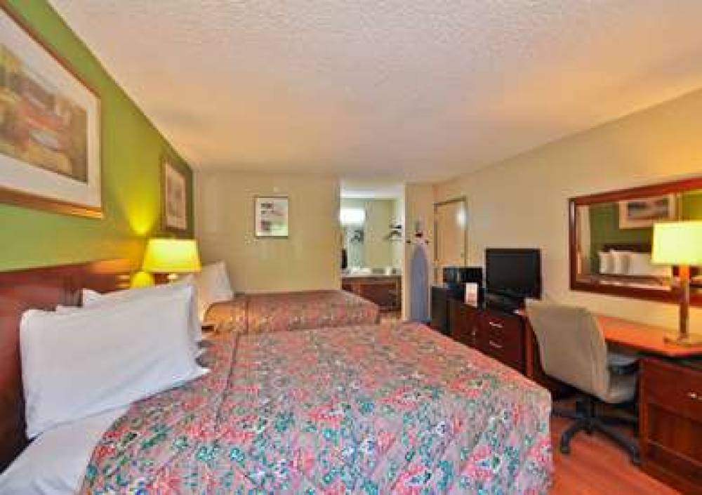 Country Hearth Inn And Suites Marietta 6